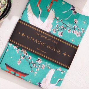 Brand new Magic Hour Kyoto Japan crane cherry blossom tea ceremony towel cotton